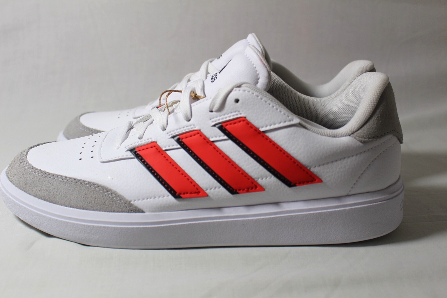 حذاء adidas Courtblock